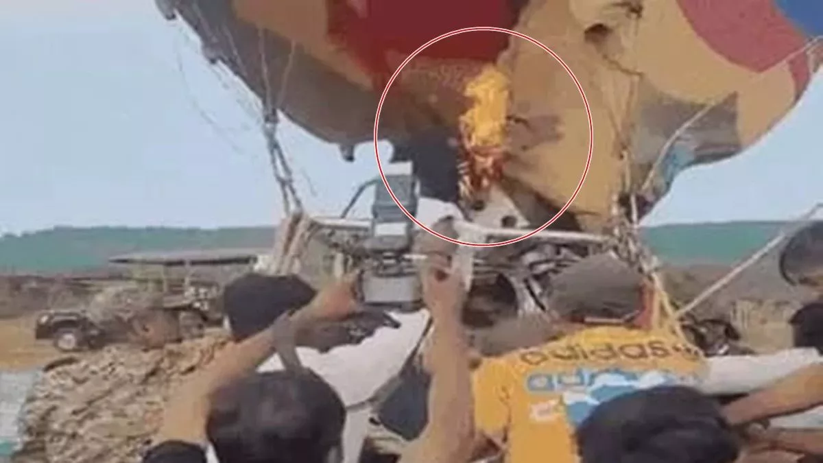 मंदसौर में सीएम मोहन यादव के हॉट एयर बैलून में लगी आग