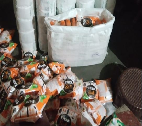 गोरखपुर में फर्जी नमक और मिलावटी पानी का खेल, उपभोक्ताओं की सेहत पर खतरा