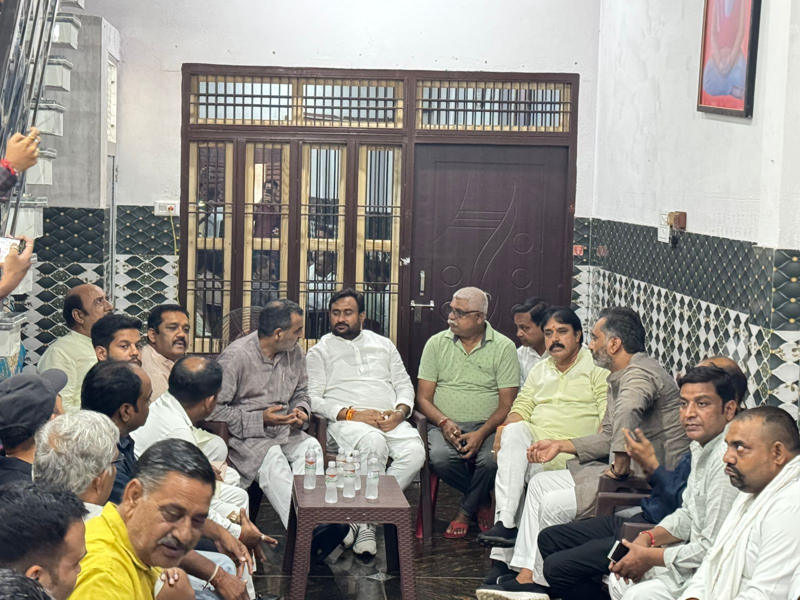 मोनू खटीक हत्याकांड: पीड़ित परिवार से मिले सांसद भोला सिंह