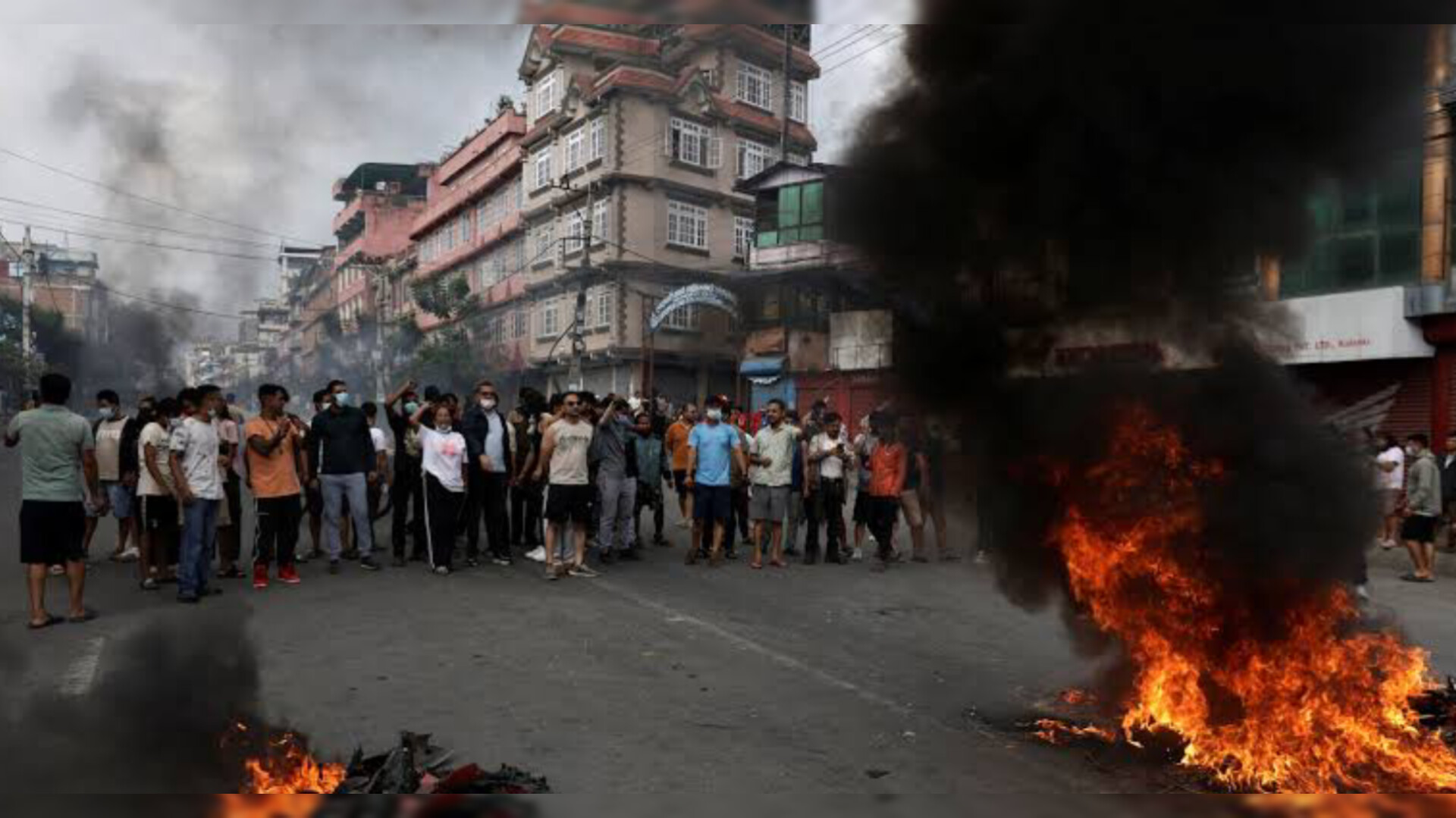 नेपाल में तख्तापलट - कांग्रेस गद‌गद !