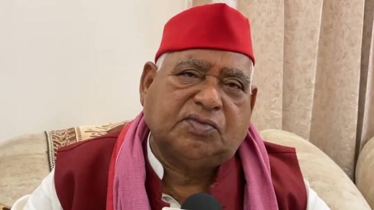 अखिलेश की गाड़ियों का चालान, सपा सांसद बोले- सरकार को लेना चाहिए संज्ञान