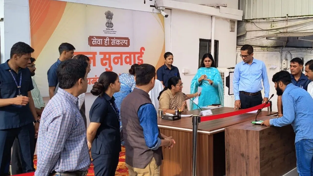 दिल्ली में रेखा गुप्ता ने फिर शुरू की जनसुनवाई, सुरक्षा के कड़े इंतजाम