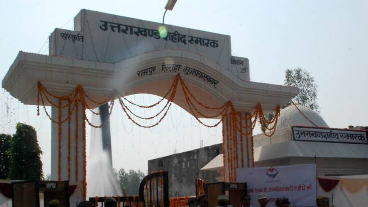 रामपुर तिराहाकांड: गवाह ने बताया, महिलाओं को ठाकुर के कमरे की ओर ले जाया गया