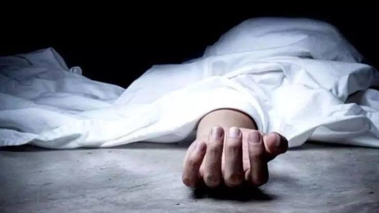 पारिवारिक कलह से परेशान युवक ने दी जान, गांव में छाया मातम