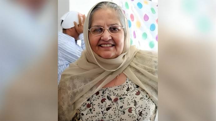 अमेरिका से भारत डिपोर्ट हुई सिख महिला ने खोले राज, कहा- मुझे गोमांस परोसा गया